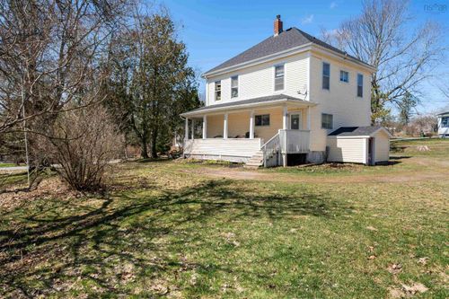 28 Maple Dr, Middle Musquodoboit, NS, B0N1X0 | Card Image