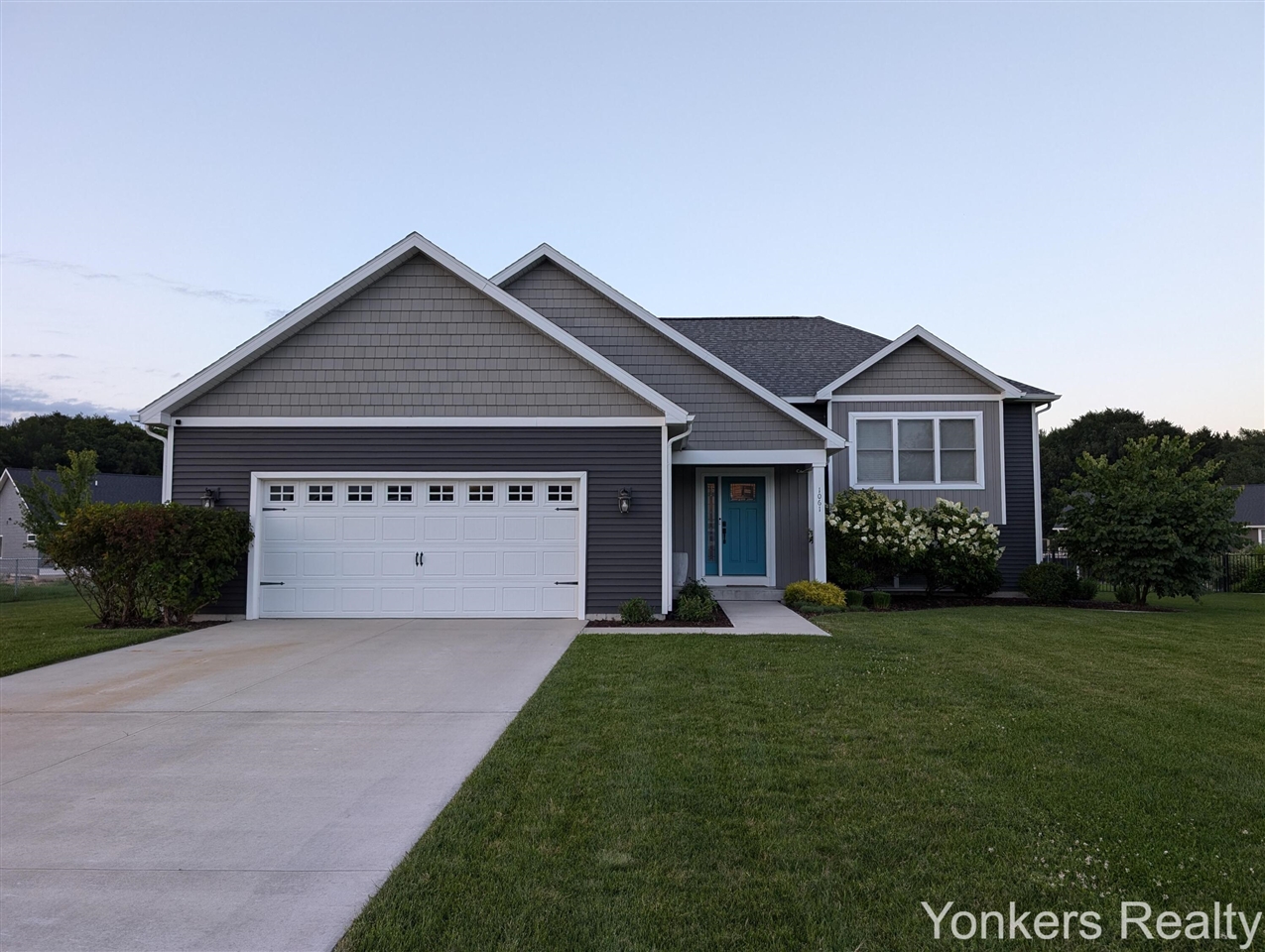 Stoneridge Dr, Plainwell, MI 49080