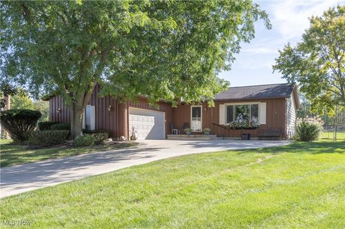 3776 Claridge Oval, Brunswick, OH, 44212-1821 | Card Image