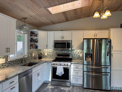 11781 Killarny Cir, Jerome, MI, 49249-9659 | Card Image