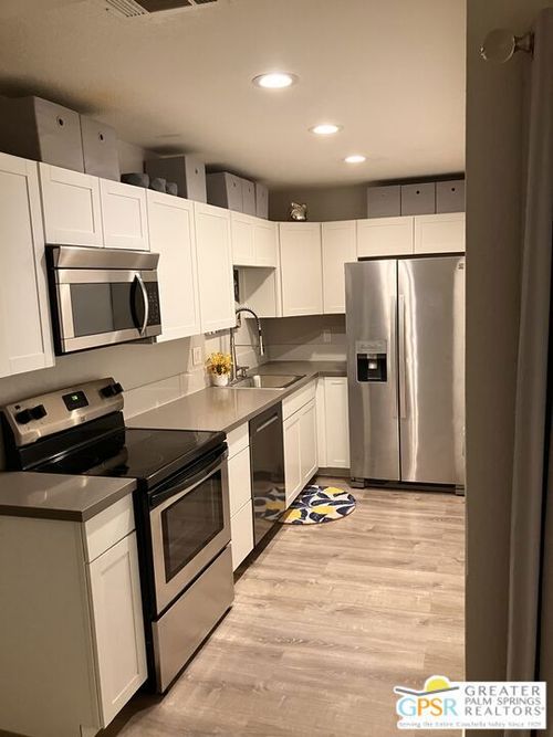 unit-d112-2801 N Los Felices Cir E, Palm Springs, CA, 92262-0602 | Card Image