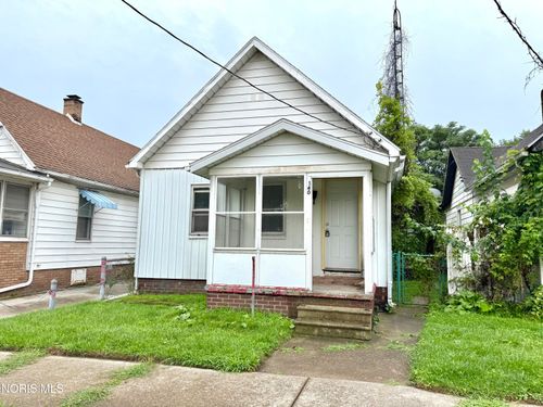 140 Hausman Street, Toledo, OH, 43608 | Card Image
