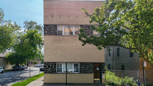 2958 Lowe Ave, Chicago, IL, 60616-5136 | Card Image