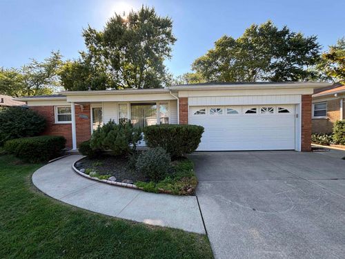 27529 Roan Dr, Warren, MI, 48093-4613 | Card Image