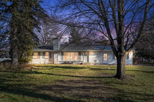 3722 Howard Ave, White Bear Lake, MN, 55110-4725 | Card Image