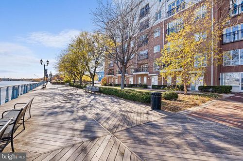 h109-506 Harlan Blvd, WILMINGTON, DE, 19801-5166 | Card Image