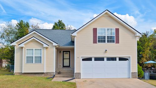 1121 Gunpoint Dr, Clarksville, TN, 37042-6776 | Card Image