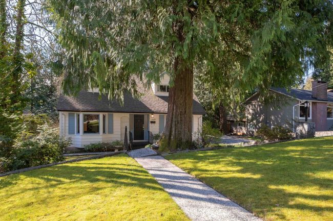 1369 Evelyn Street, House other with 3 bedrooms, 2 bathrooms and 4 parking in North Vancouver BC | Image 39
