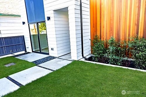 4215 S Findlay St, Seattle, WA, 98118-2408 | Card Image