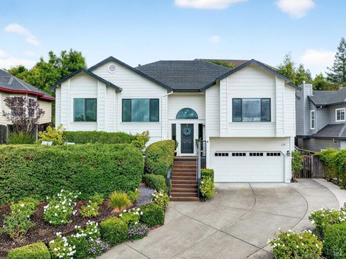 143 Village Oaks Ct, Healdsburg, CA, 95448-8081 | Card Image