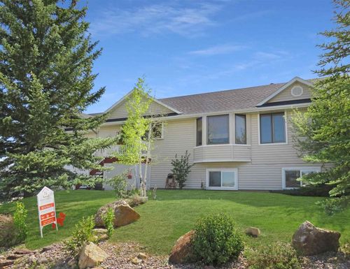 205 Granite Dr, Evanston, WY, 82930-2139 | Card Image