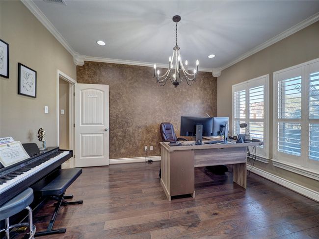 Front Office | Image 42