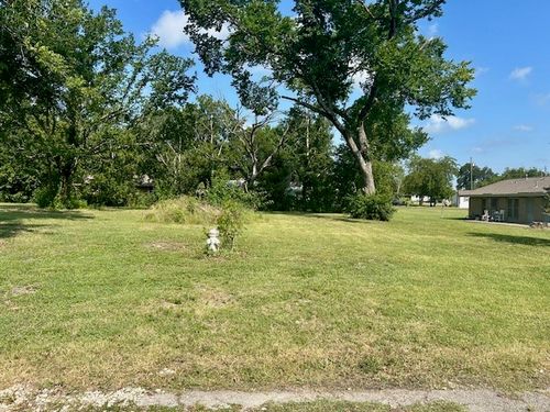 TBD Tract 1 N Leon, Groesbeck, TX, 76642 | Card Image