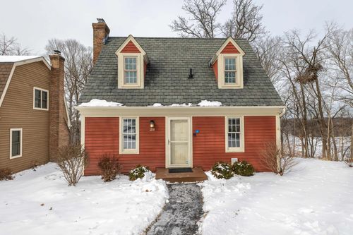 28 Thatcher Ln, GALENA, IL, 61036-8705 | Card Image