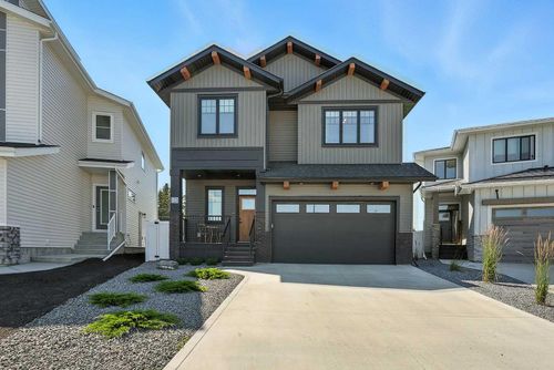 84 Emmett Cres, Red Deer, AB, T4P3G7 | Card Image
