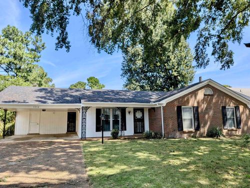5352 Heritage Ave, Memphis, TN, 38115-2910 | Card Image