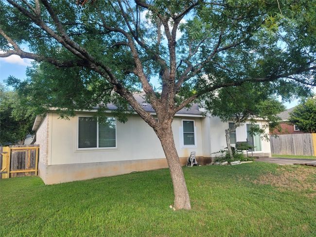 View of back of home | Image 9