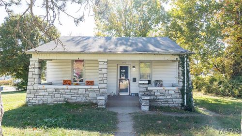 6401 Margaret Ave, Saint Louis, MO, 63120 | Card Image