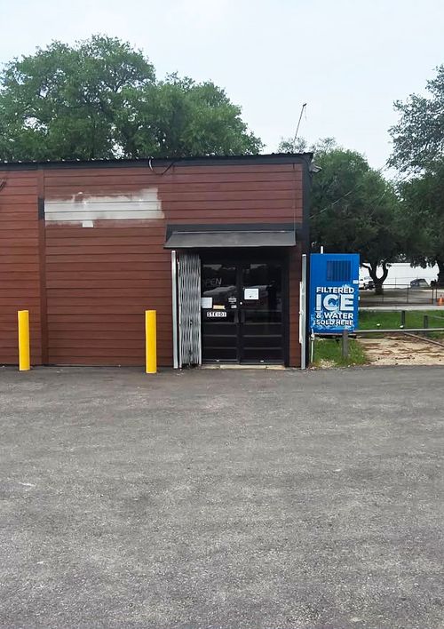 6480 W State Highway 29, Georgetown, TX, 78628-6816 | Card Image