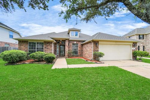 1604 Spring Glen Ln, Pearland, TX, 77581-5583 | Card Image