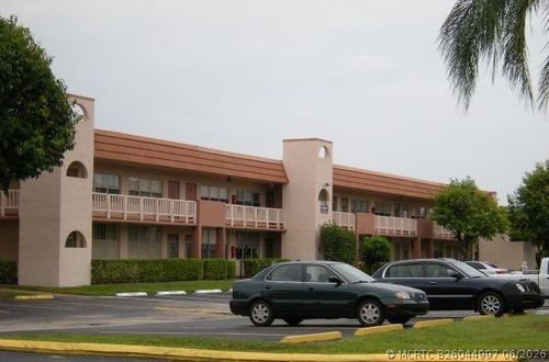 206-9101 Sunrise Lakes Blvd, Sunrise, FL, 33322-1332 | Card Image
