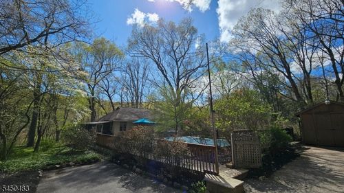 540 Hamburg Tpke, West Milford, NJ, 07480-3749 | Card Image