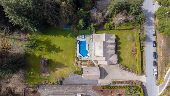 120 Strong Rd, House other with 7 bedrooms, 5 bathrooms and 15 parking in Anmore BC | Image 4