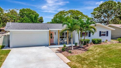 1389 Chesterfield Dr, CLEARWATER, FL, 33756-6324 | Card Image