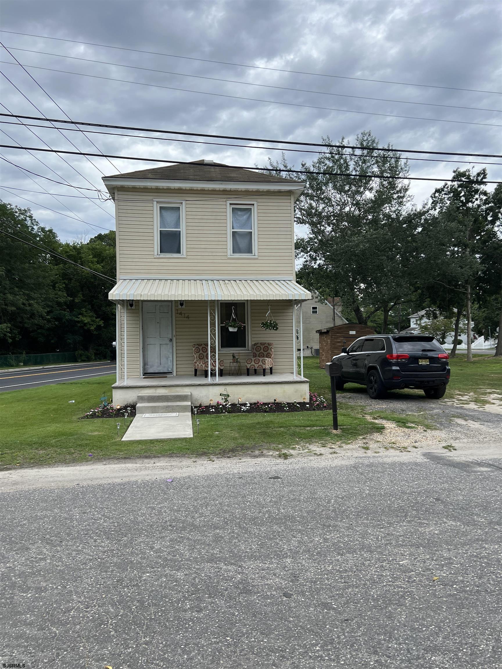Garfield Ave, Pleasantville, NJ 08232