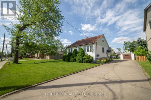 22566 Adelaide Street N, Strathroy-Caradoc (Mount Brydges), ON, N0L1W0 | Card Image