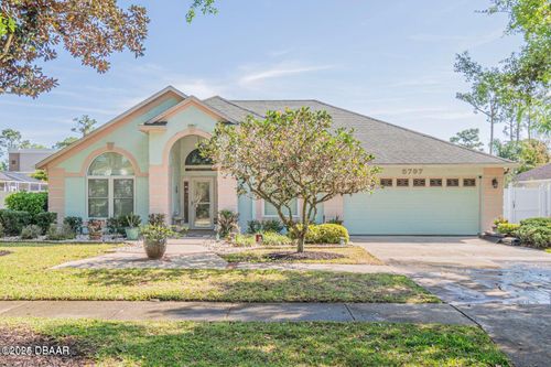 5797 Windsor Hill Dr, Port Orange, FL, 32128-3762 | Card Image