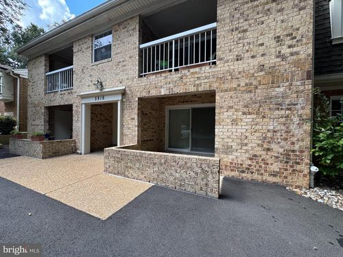 apt-204-5916 Cove Landing Rd, BURKE, VA, 22015-4729 | Card Image