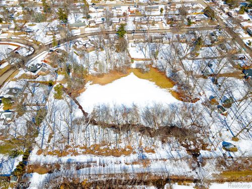 Vacant Red Arrow Drive, Commerce Charter Township, MI, 48390 | Card Image