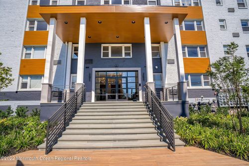 ph-c-122 Bodman Pl, Red Bank, NJ, 07701-1003 | Card Image