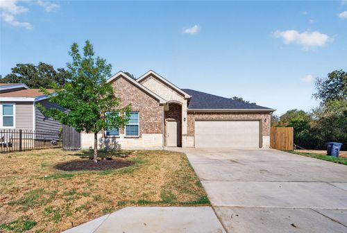 2517 Donalee St, Fort Worth, TX, 76105-4102 | Card Image