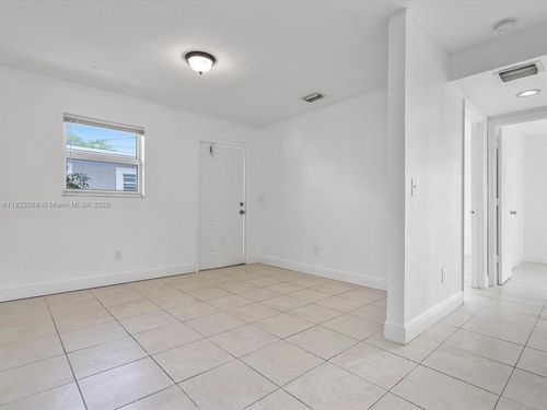 1-821 Nw 5th Ave, Hallandale Beach, FL, 33009-2247 | Card Image