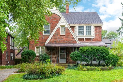 212 Beverly, Dayton, OH, 45419 | Card Image