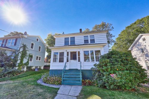 124 Woodbine St, Waterbury, CT, 06705-2741 | Card Image
