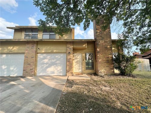 1234 Royal Crest Dr, Killeen, TX, 76549-1071 | Card Image