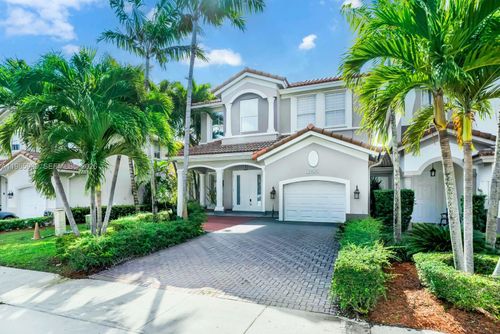 10824-10824 Nw 84th St, Doral, FL, 33178-1541 | Card Image