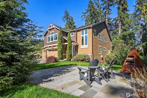 13874 La Vigne Ct Ne, Bainbridge Island, WA, 98110-4117 | Card Image