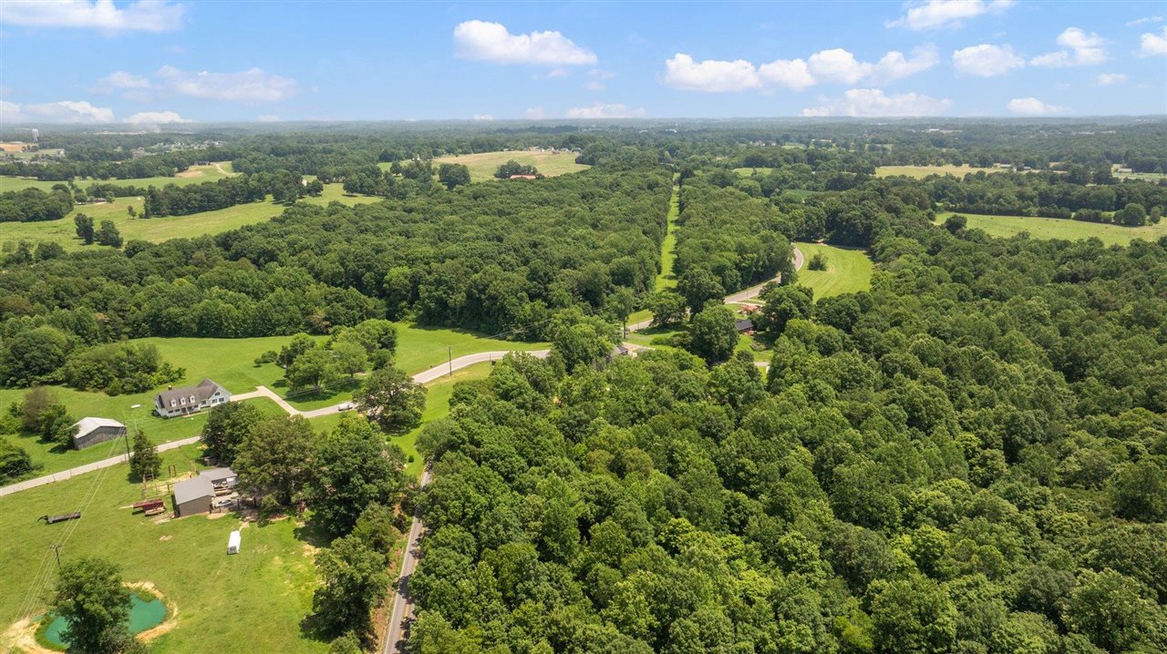 Land in Scottsville 4
