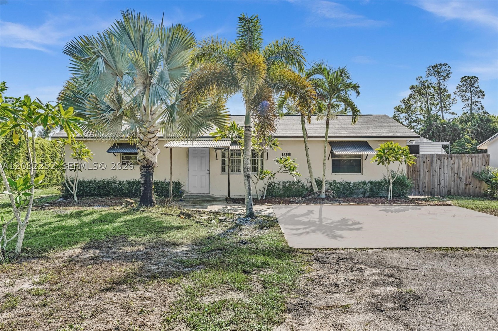 Residential in Lake Worth