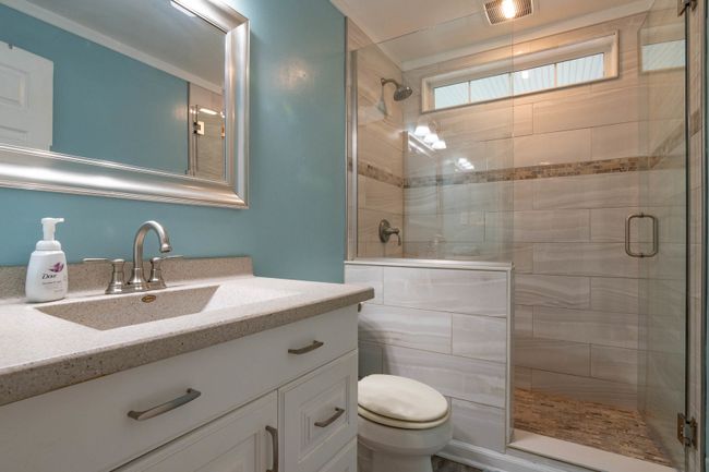 2142 Hawthorne Ln, House other with 3 bedrooms, 2 bathrooms and 12 parking in WAUKEGAN IL | Image 25