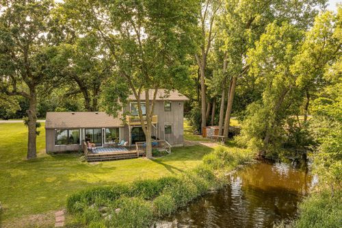 21400 654th Ave, Darwin, MN, 55324-6402 | Card Image