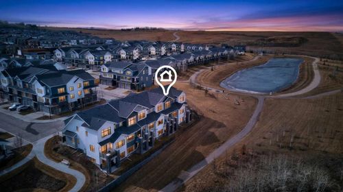 116 Crestridge Common Sw, Calgary, AB, T3B6J5 | Card Image