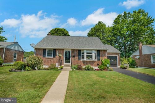 1523 Cherry Ln, POTTSTOWN, PA, 19464-5003 | Card Image
