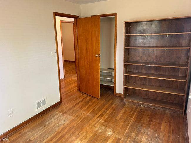5822 W 62 Nd St, House other with 3 bedrooms, 1 bathrooms and null parking in Indianapolis IN | Image 38