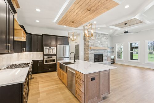 1116 Willow Springs Dr, Lebanon, TN, 37087-2288 | Card Image