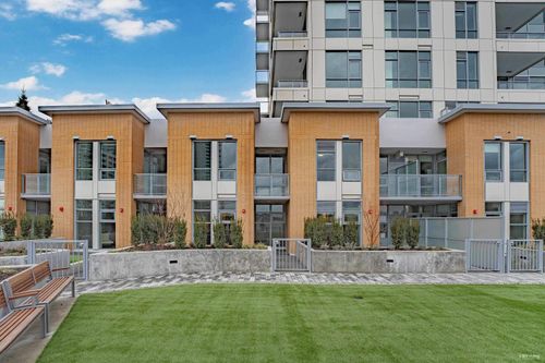 205-618 Carnarvon, New Westminster, BC, V3M0N9 | Card Image